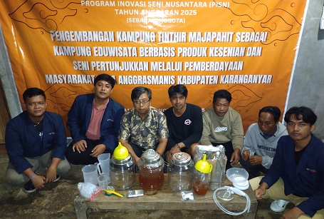 Kolaborasi, USB dan ISI Surakarta Adakan Pelatihan Ecoprint dan Pembuatan Minuman Fermentasi Cascara