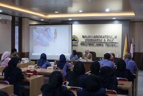 Pelajari Proses PME, Mahasiswa D4 Analis Kesehatan Kunjungi BLK dan PAK Provinsi Jawa Tengah
